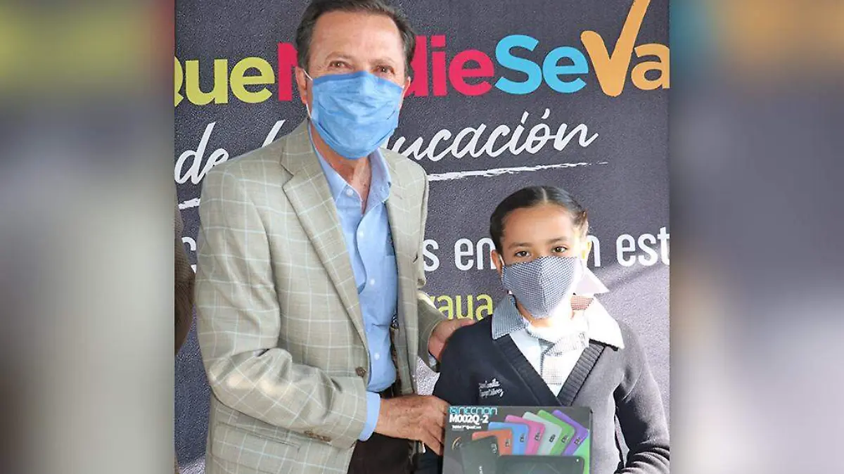 Donacion de tablets a estudiantes